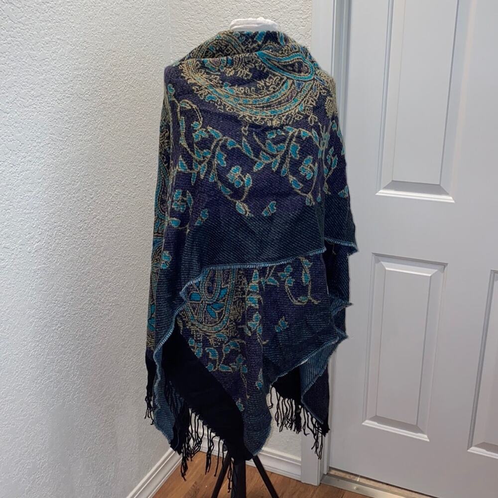 29 Palms Fringed Wrapped Shrug Scarf Shawl w/ Green & Blue Paisley Leafy EUC OS